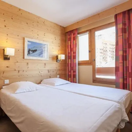Les Menuires: 2 Pieces Pour 4 Personnes, 34m², Cuisine Equipee, Proche Remontees Mecaniques - Fr-1-452-89 Apartment Saint-Martin-de-Belleville